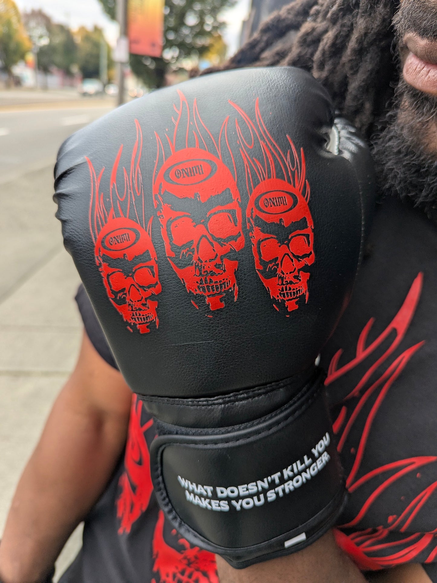 What doesn't kill you - Boxing Gloves